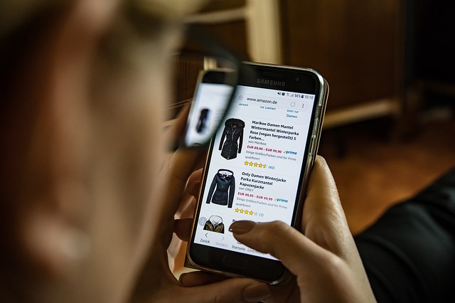 7 Online Shopping Trends for Marketing